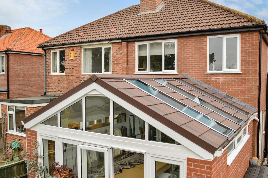 Solid Conservatory Roofs Costs Southampton